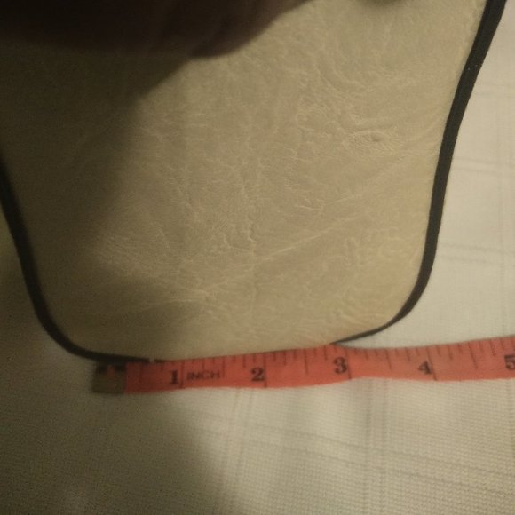 Simply Noelle Bag - Picture 12 of 16